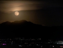 Full-Moon-Over-Santa-Clarita-California